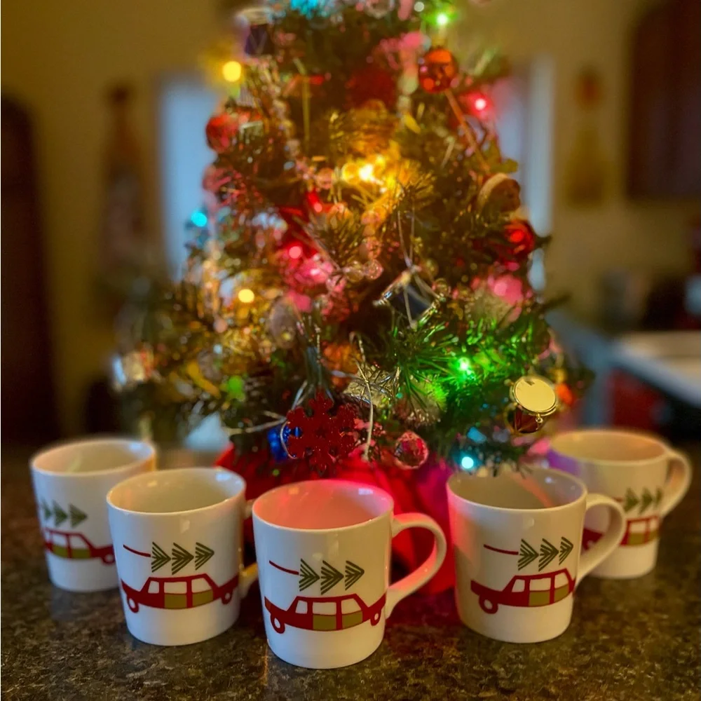 5 Crate&Barrel “Yule Tree” Holiday Mugs